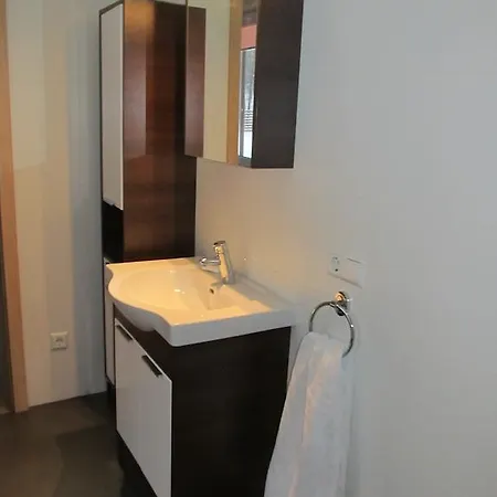Villa Vanago Lizdas *