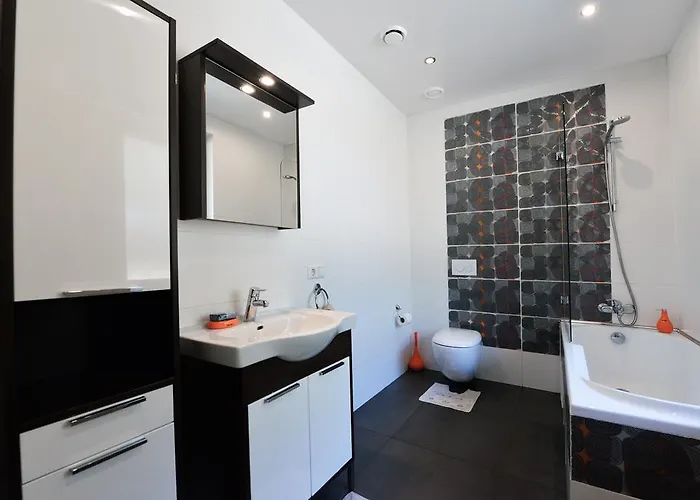 Villa Vanago Lizdas *